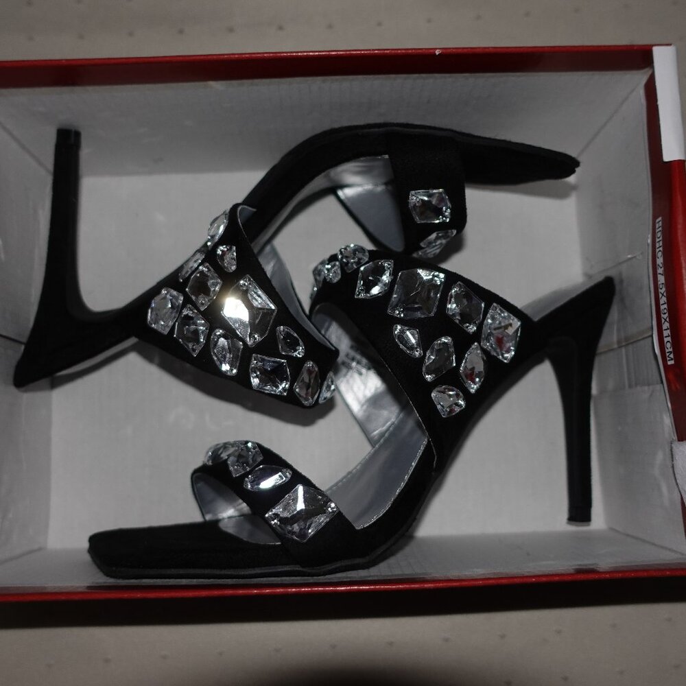 BRAND NEW HOT TOMATO WOMENS BLACK DRESS SHOES PUMPS SIZE 10M